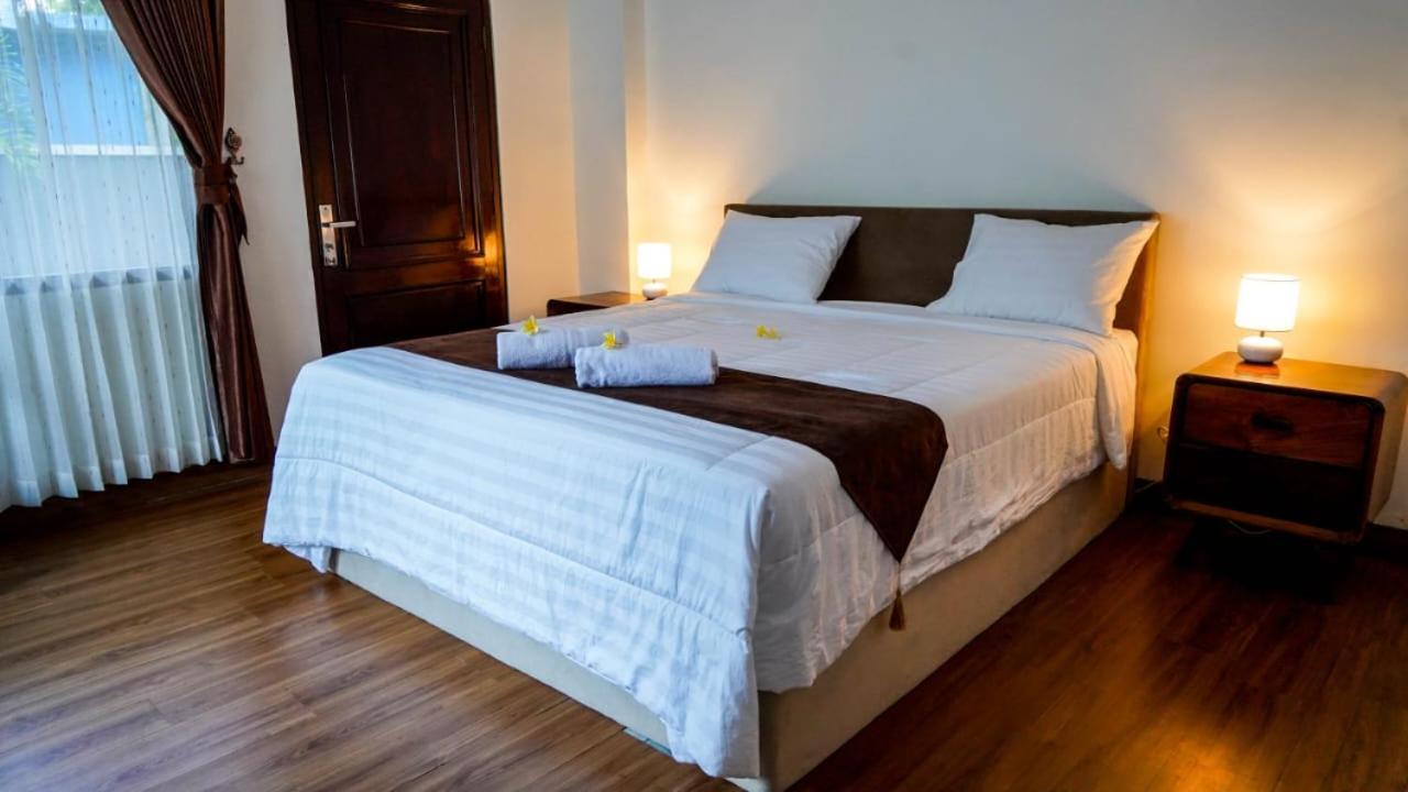 Hotel Pondok Putri Batukaras Εξωτερικό φωτογραφία