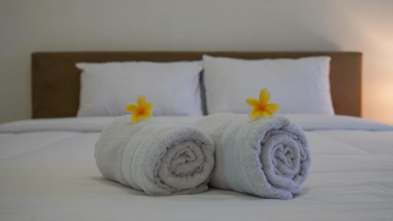 Hotel Pondok Putri Batukaras Εξωτερικό φωτογραφία