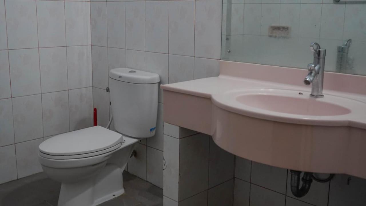 Hotel Pondok Putri Batukaras Εξωτερικό φωτογραφία