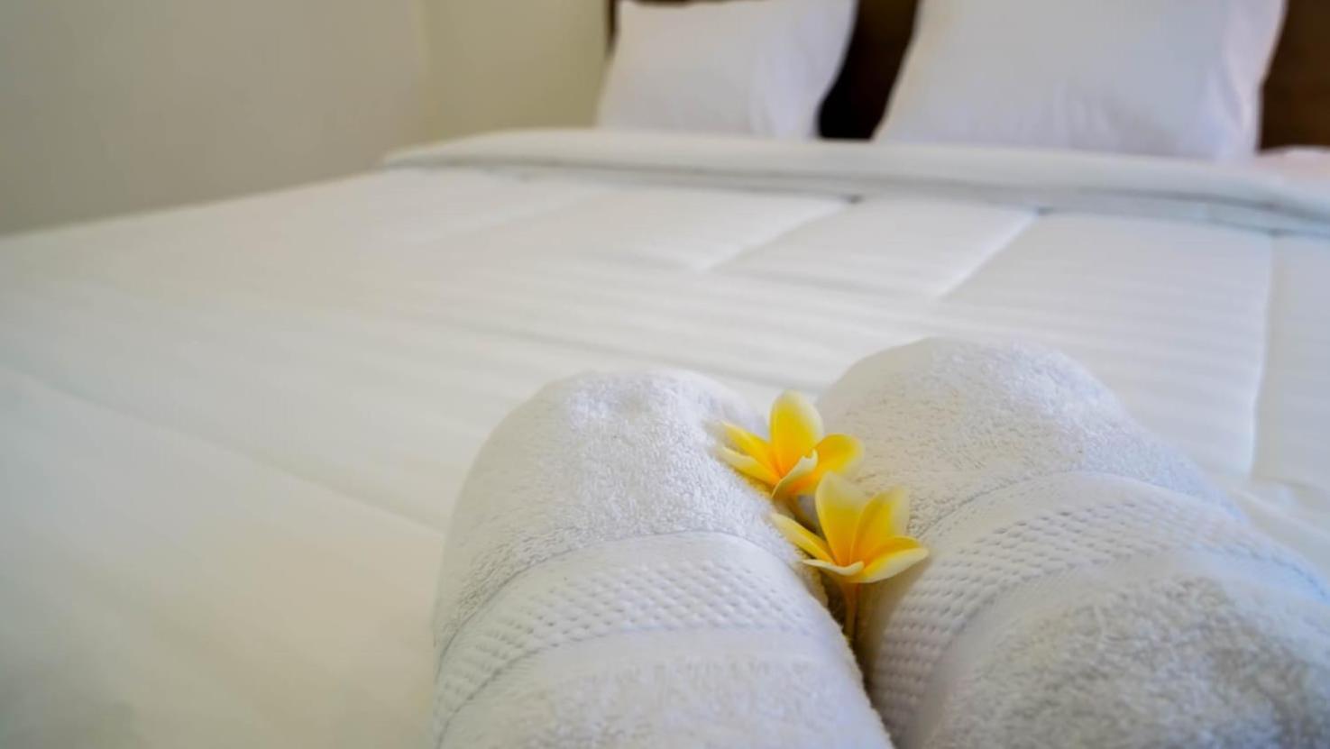 Hotel Pondok Putri Batukaras Εξωτερικό φωτογραφία